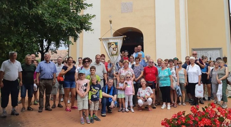 Nagyboldogasszony-napi zarándoklat győrsövényháziakkal