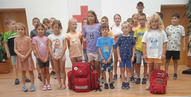 Vöröskeresztes foglalkozáson vettek részt a győrsövényházi iskolások